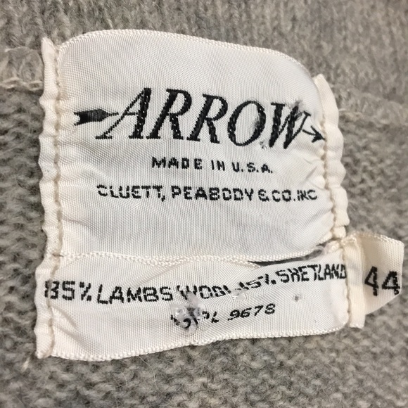 Lambs Wool Arrow Cardigan - Picture 2 of 4